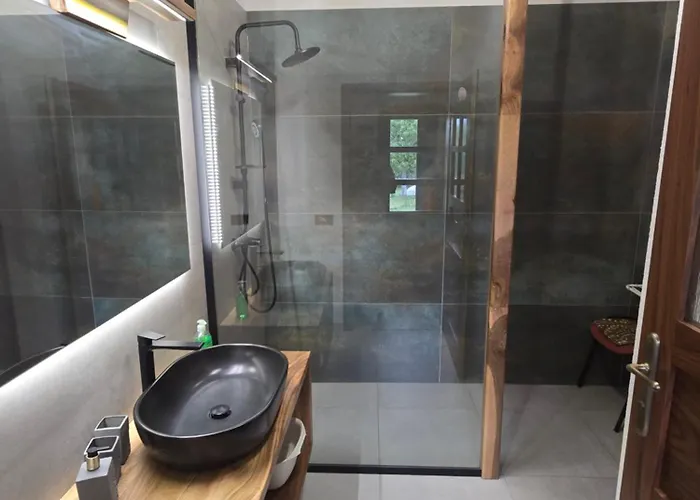 U Benusa בית נופש Polichno